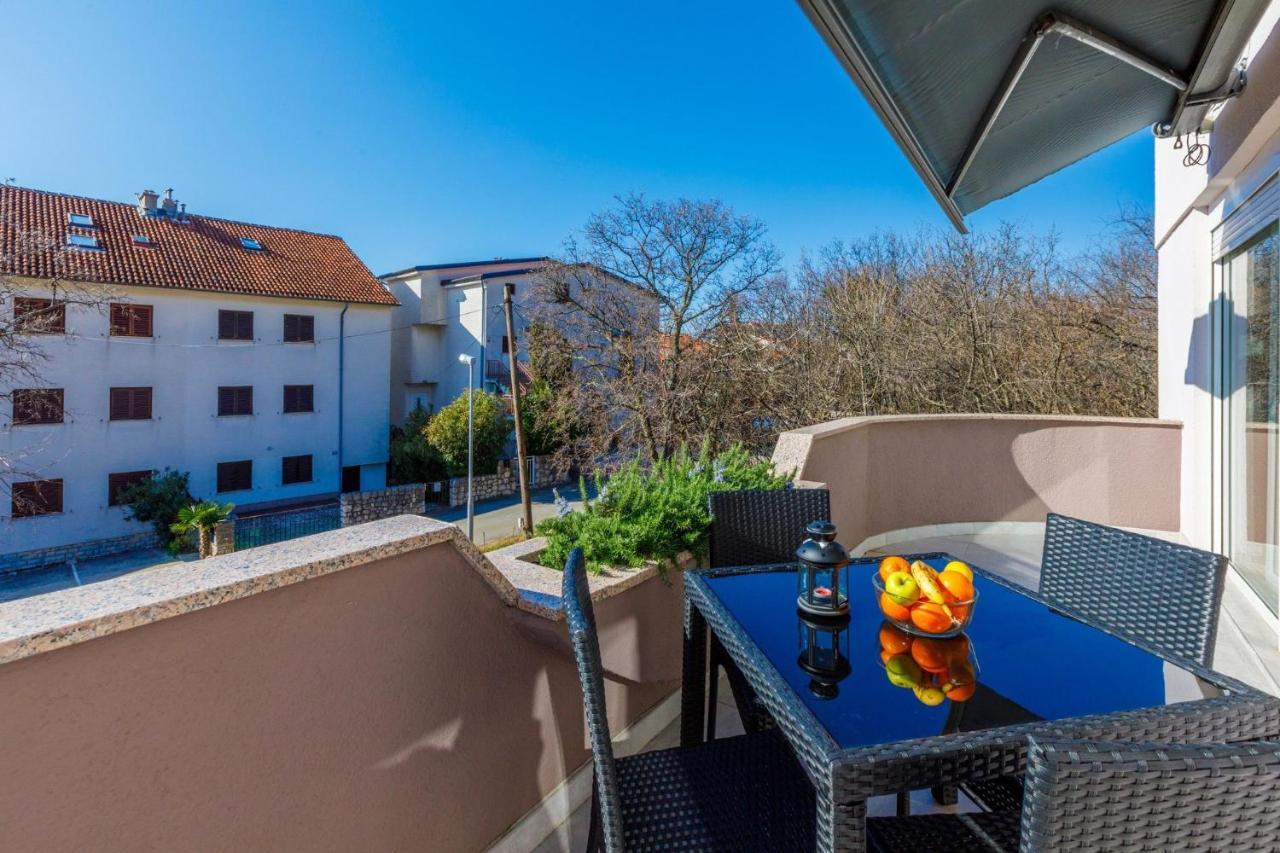 Apartments Alin Dramalj Exterior foto